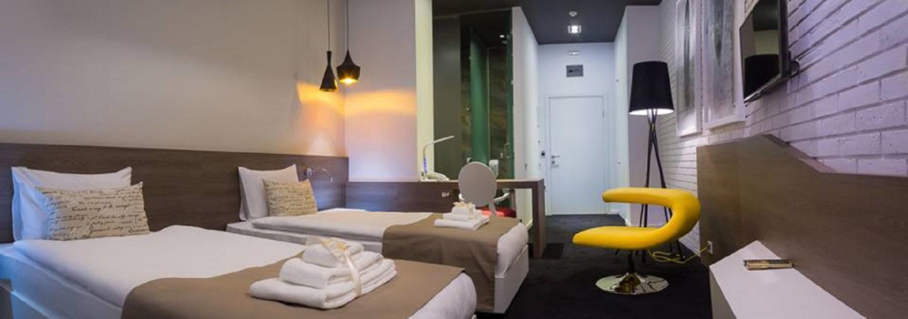 Garni Hotel Eter Ni Kültér fotó