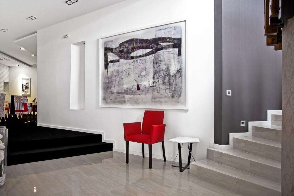 Garni Hotel Eter Ni Étterem fotó